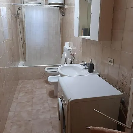 Mediterraneo 19 Apartment *